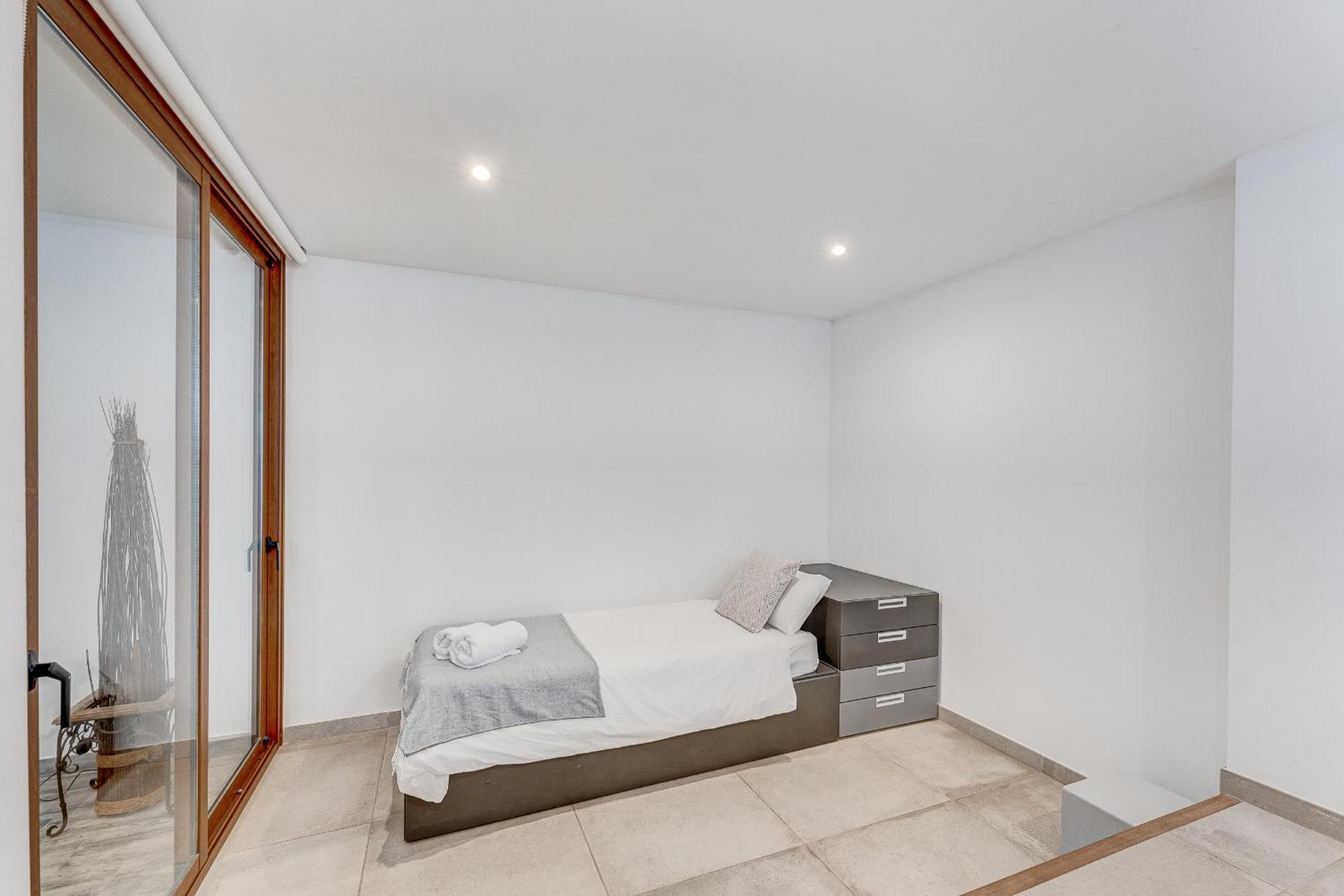 Fabulous Contemporary 5 Bedroom Villa With Private Heated Pool, Sleeps Max 13 Callao Salvaje Esterno foto
