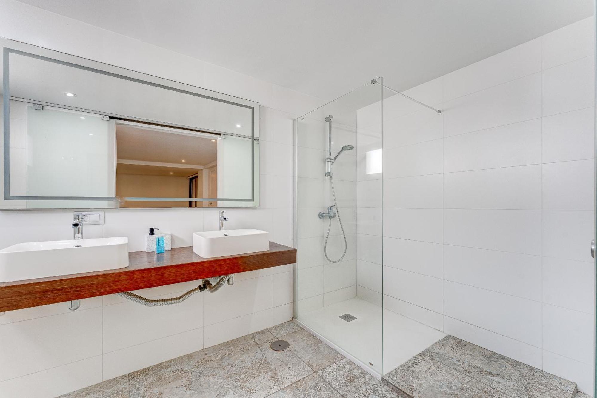 Fabulous Contemporary 5 Bedroom Villa With Private Heated Pool, Sleeps Max 13 Callao Salvaje Esterno foto
