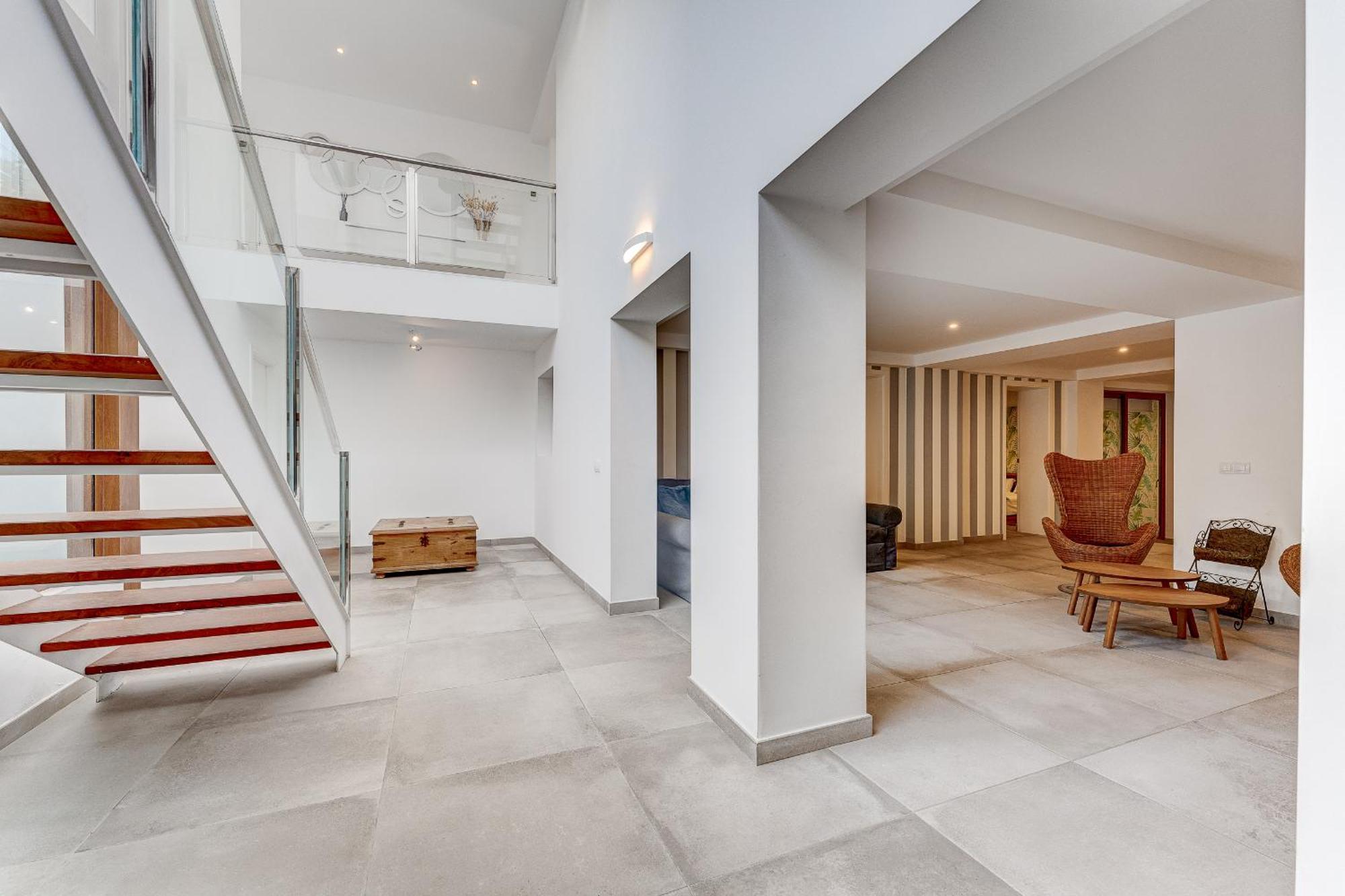 Fabulous Contemporary 5 Bedroom Villa With Private Heated Pool, Sleeps Max 13 Callao Salvaje Esterno foto