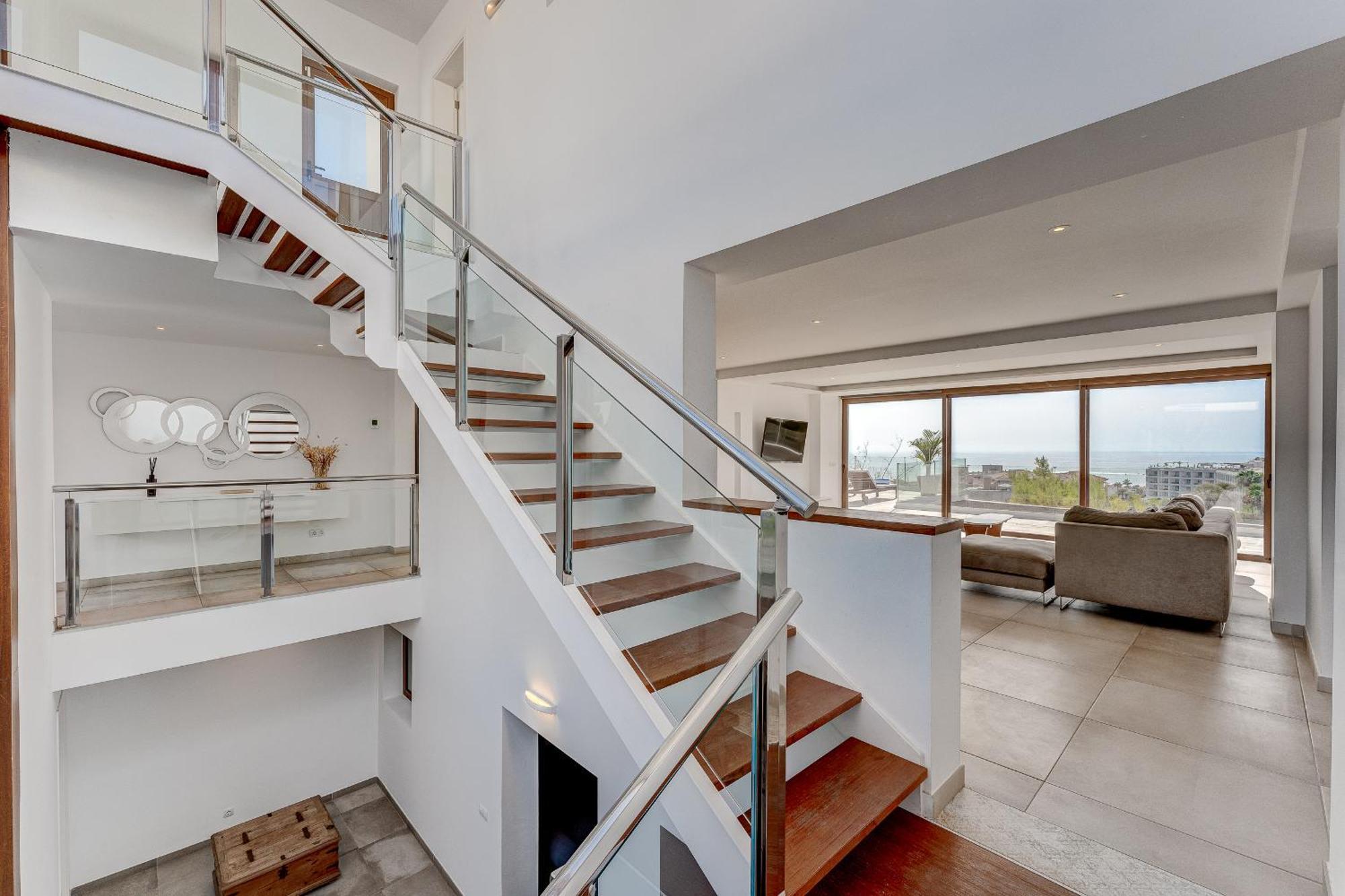 Fabulous Contemporary 5 Bedroom Villa With Private Heated Pool, Sleeps Max 13 Callao Salvaje Esterno foto