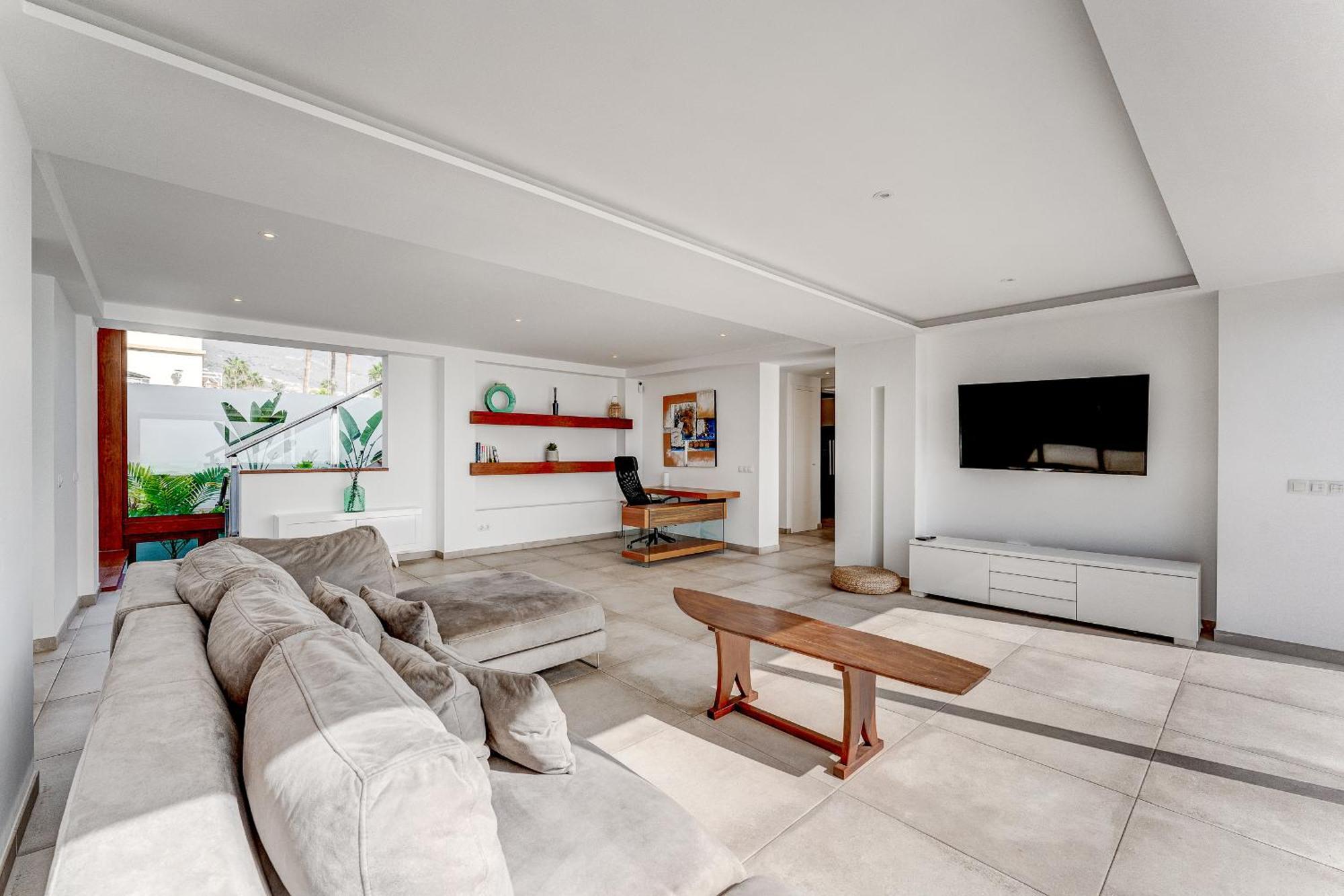 Fabulous Contemporary 5 Bedroom Villa With Private Heated Pool, Sleeps Max 13 Callao Salvaje Esterno foto