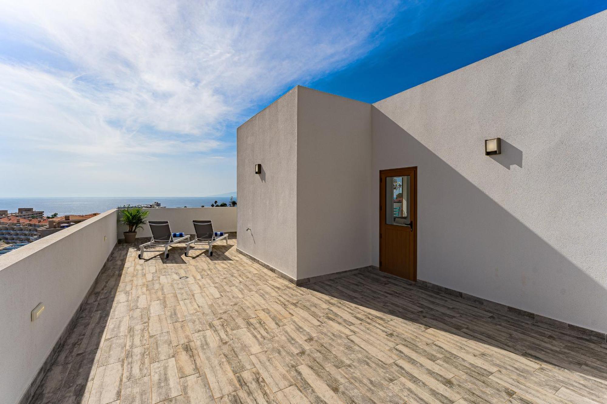 Fabulous Contemporary 5 Bedroom Villa With Private Heated Pool, Sleeps Max 13 Callao Salvaje Esterno foto